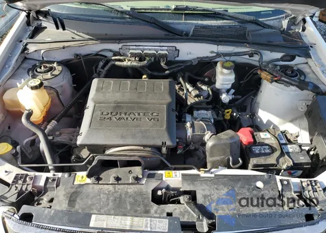 2012 Ford Escape Xlt z USA, uszkodzony, nr VIN 1FMCU9DG8CKB75873